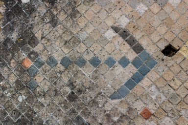 Arrow in Pompeii